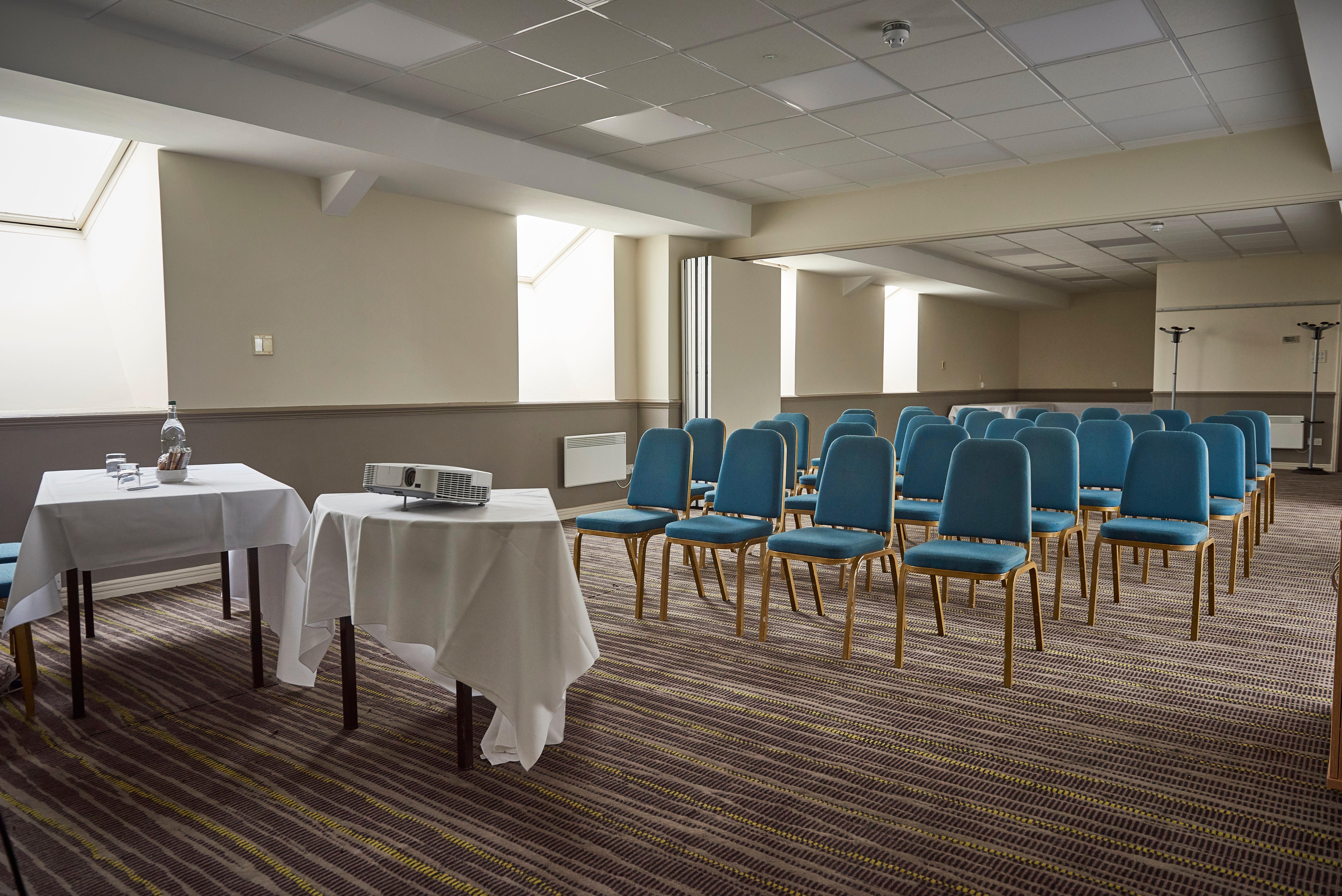 Holiday Inn Northampton West M1 Junc 16, An Ihg Hotel Flore Extérieur photo