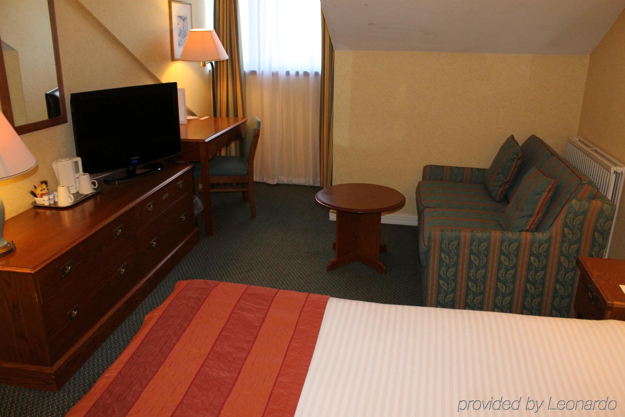 Holiday Inn Northampton West M1 Junc 16, An Ihg Hotel Flore Extérieur photo
