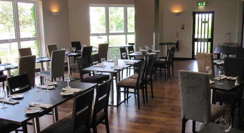 Holiday Inn Northampton West M1 Junc 16, An Ihg Hotel Flore Extérieur photo